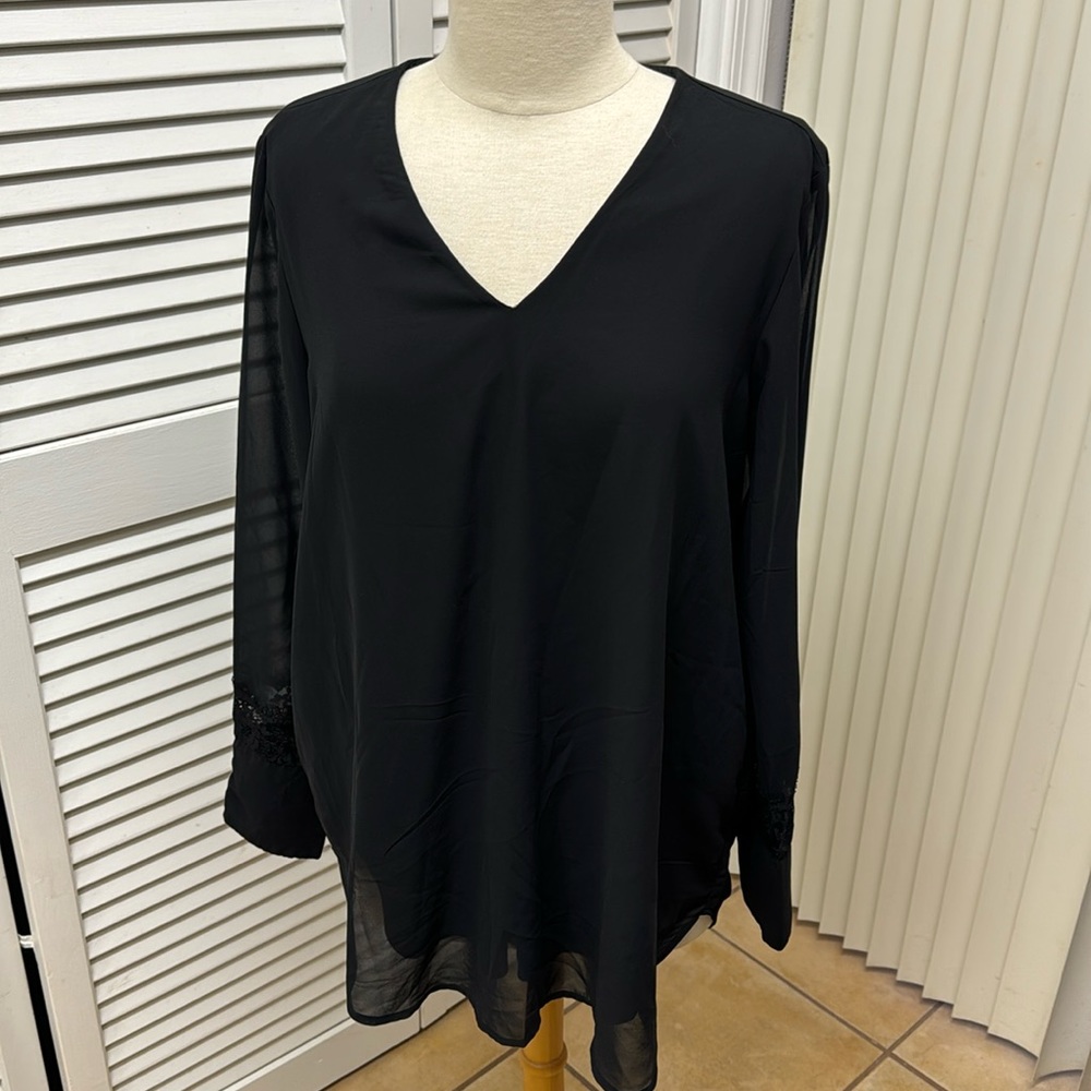 Vero Moda Black Long Sleeve  with Lace Wrists and buttons Top Size XL